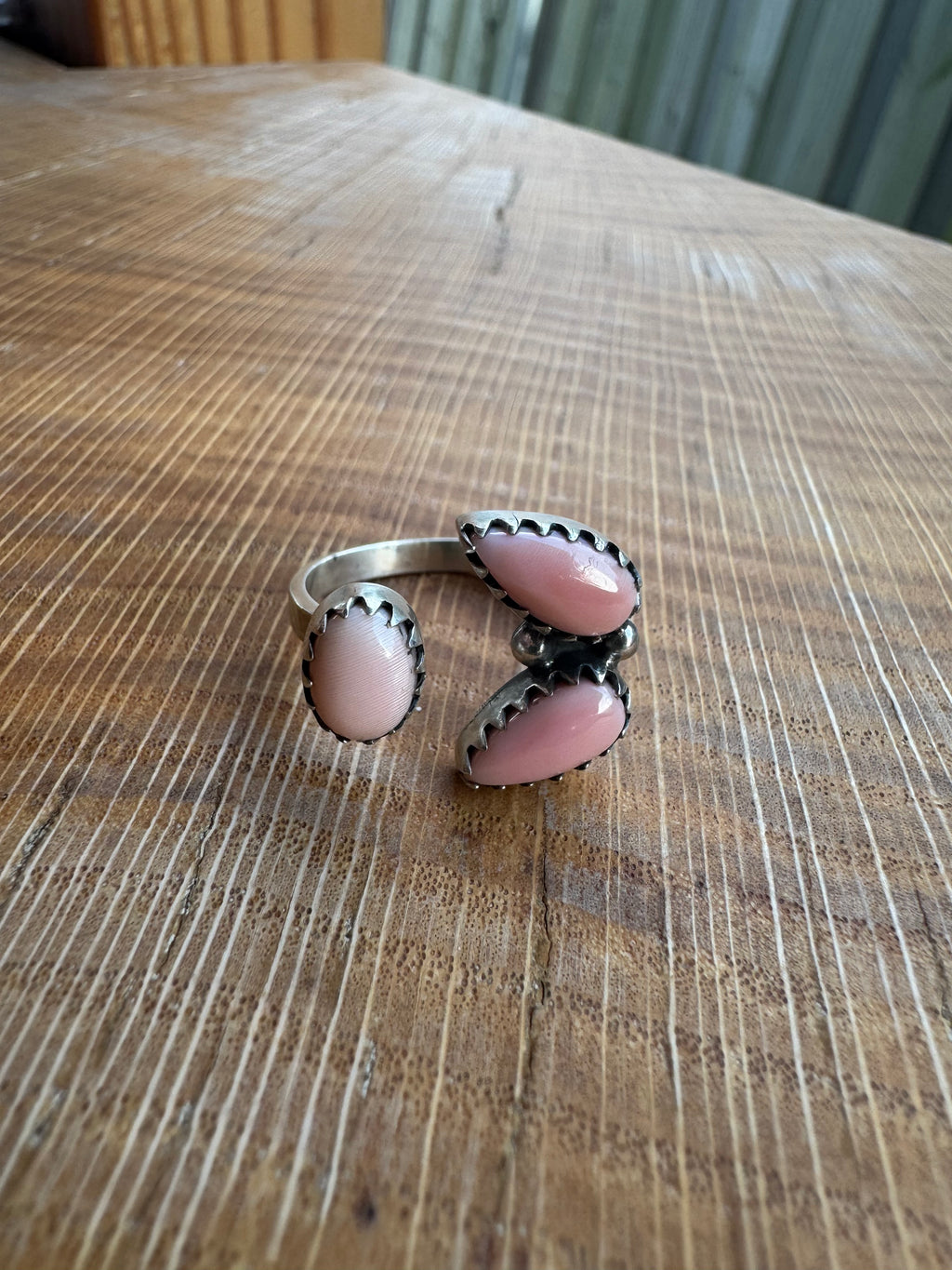Pink Conch Three-Stone Adjustable Ring