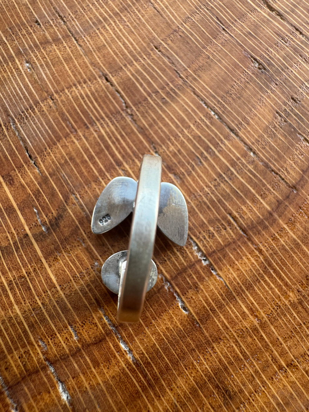 Pink Conch Three-Stone Adjustable Ring